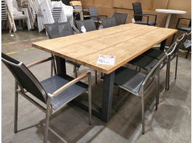 FLOORSTOCK SALE - Laguna Table with Pacific Chairs 9pc Outdoor Dining Setting