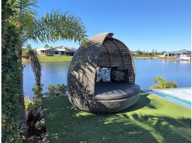 Lotus Wicker Daybed